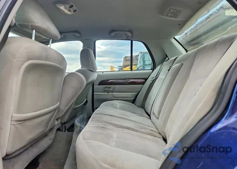 2004 Mercury Grand Marquis Gs из США, поврежденный, VIN 2MEFM74WX4X661403